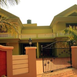 Rental Holiday Homes Independent 4bhk Villa Benaulim near Trinity beach. Daily Rental Homes In Goa