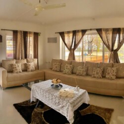 2bhk Villa by the Lake, Maina Curtorim ₹40,000/- per month